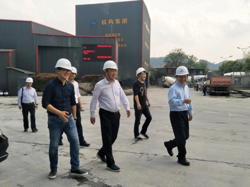 【管理纵横】抢抓机遇 放眼未来 ——腾博汇集团董事长来连毛赴杭构?砼二分公司视察指导工作
